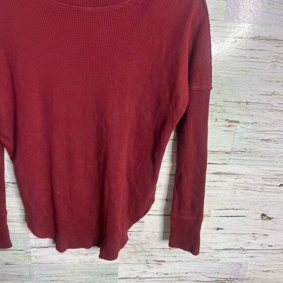 Aritzia Tna Thermal Cowlneck Waffle Knit red size xxs - Picture 2 of 7